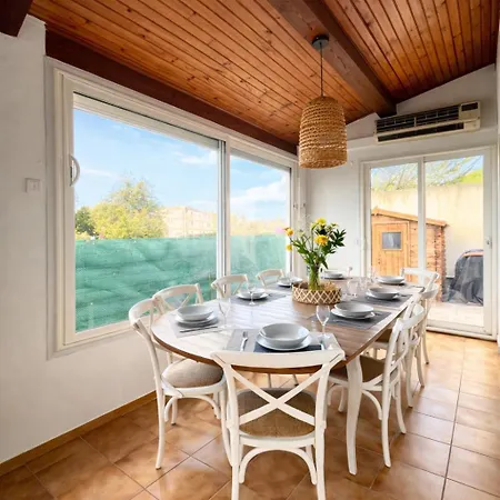 Constance - Swimming Pool & Parking - Sleeps 8 * Six-Fours-les-Plages